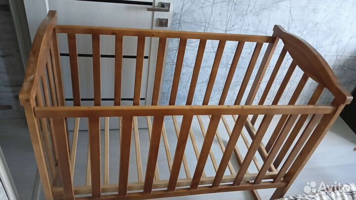 Кроватка детская с матрасом бу