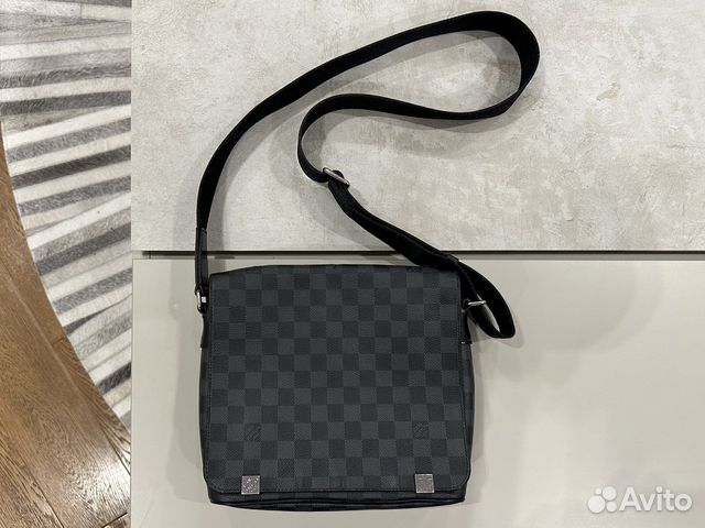Сумка Louis Vuitton District PM оригинал купить в Москве | Личные вещи ...