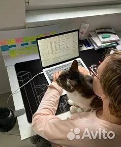 Работа оператором из дома от 4 ч.Продавать не надо