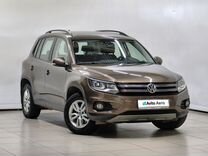 Volkswagen Tiguan 2.0 AT, 2015, 65 000 км, с пробегом, цена 1 604 000 руб.