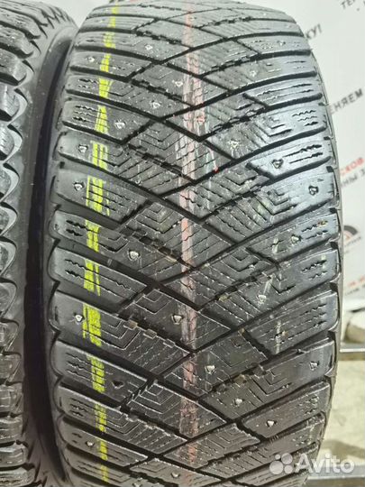 Goodyear Ultragrip Ice Arctic 225/50 R17 90M