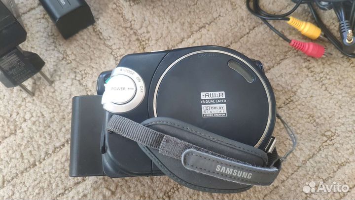 Видеокамера Samsung VP-DC171Bi