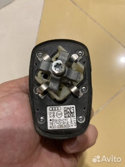 Антенна, комбиниров крыши VAG 4G0035503H