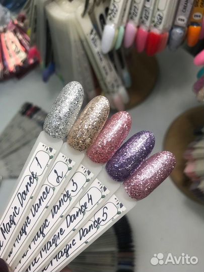 Гель лак коллекции LunaLine Magic для ногтей