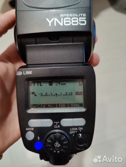 Вспышка yongnuo 685 canon