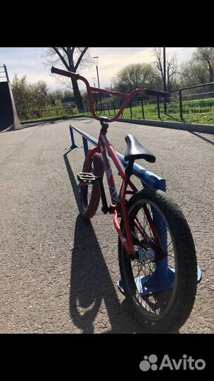 Трюковой велосипед bmx