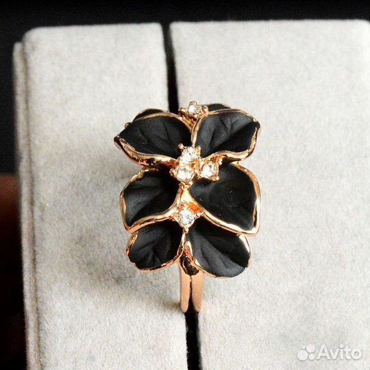 Новое кольцо.Размер 17,5.Авито доставка