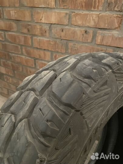 Kumho Road Venture M/T KL71 225/75 R16 110Q