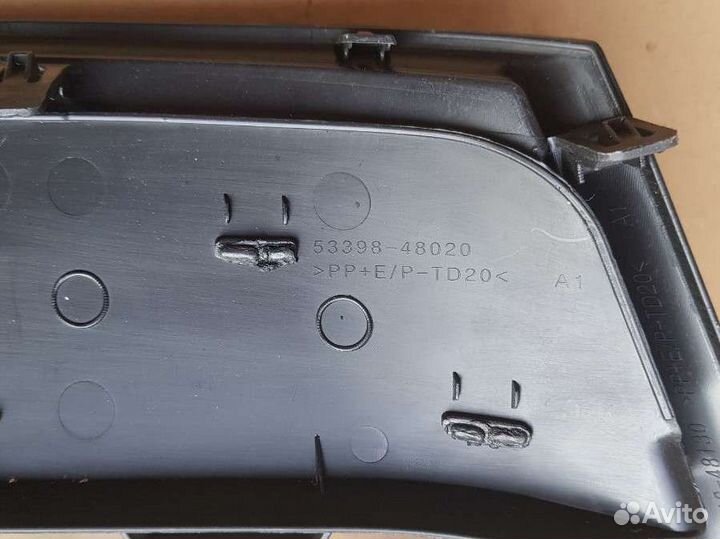 Решетка радиатора Lexus RX 270/350/450H