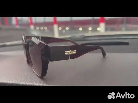 Солнцезащитные очки Vogue