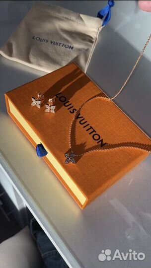 Louis vuitton подвеска