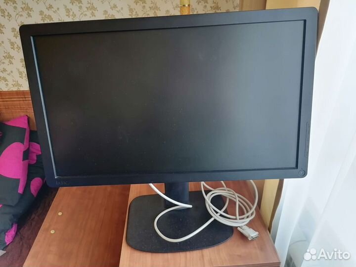 Монитор для компьютера NEC