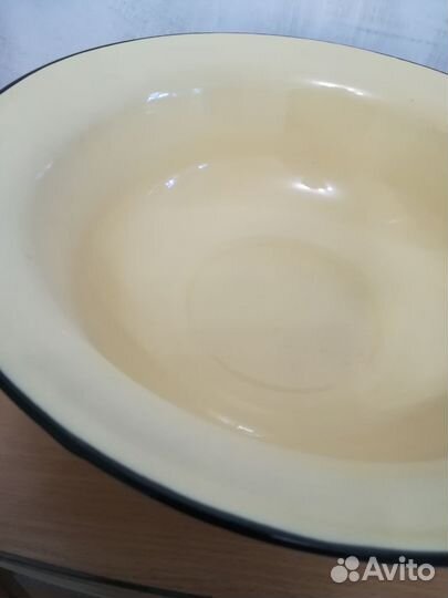 Таз эмалерованный новый