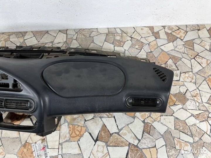 Торпедо Chevrolet Niva 1.7 2004