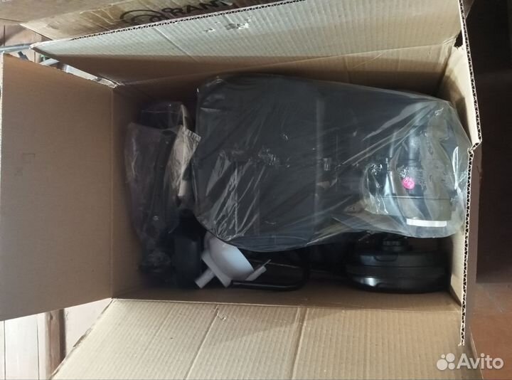 Новый. Детский электромобиль с 2 лет