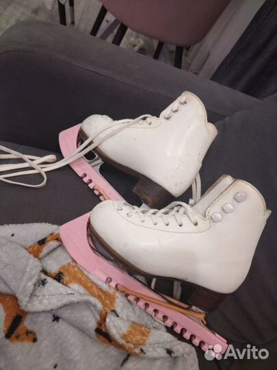 Фигурные коньки risport 195