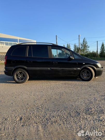 Opel Zafira 1.8 МТ, 2003, 291 103 км