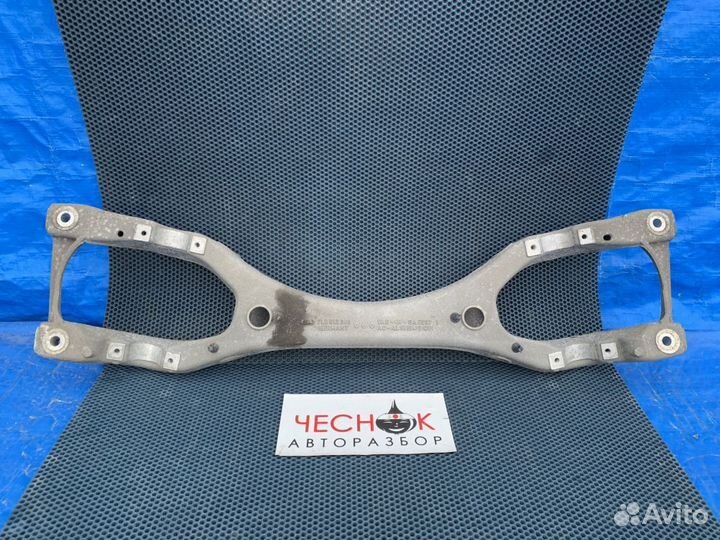 Подрамник задний Audi Q7 4L