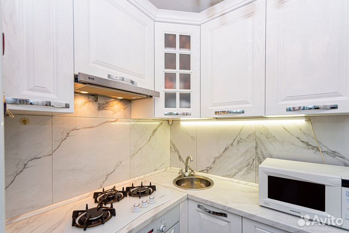 Кухня на заказ, встроенная в ваше помещение