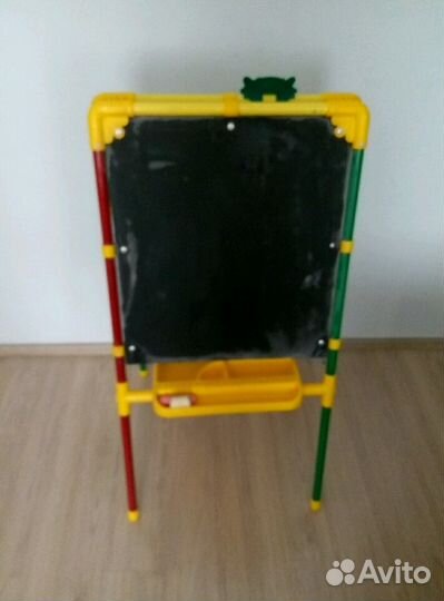 Мольберт ника