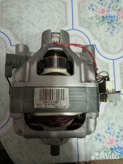 Двигататель стиральной машины