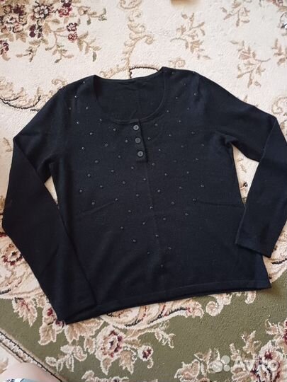 Стильная женская кофточка