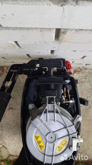 Лодочный мотор меркурий 9,9 Лайт