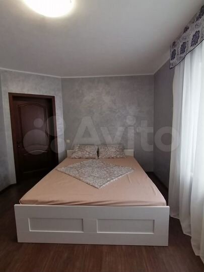 2-к. квартира, 48 м², 10/10 эт.