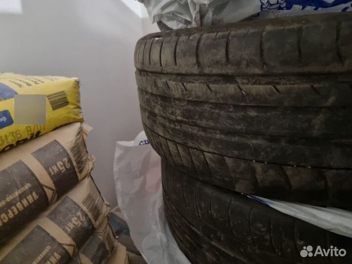 Dunlop SP Sport Maxx 235/50 R18