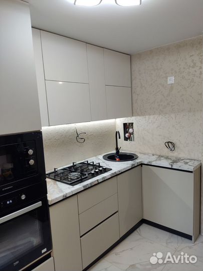 Кухня угловая