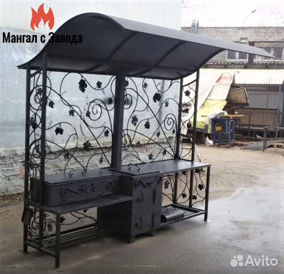 Мангал с крышей