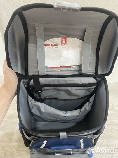 Школьный рюкзак