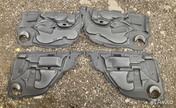 Оригинальная шумоизоляция дверей Mercedes 203