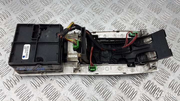 Блок управления подвеской Land Rover Range Rover S