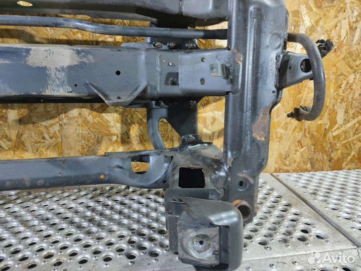 Балка подвески передняя (подрамник) Volkswagen Cra