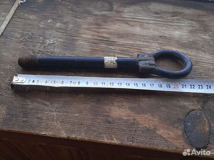 Буксировочный крюк Рено