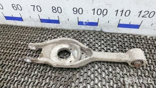 Рычаг задний hyundai I40 (4UK13LW01)