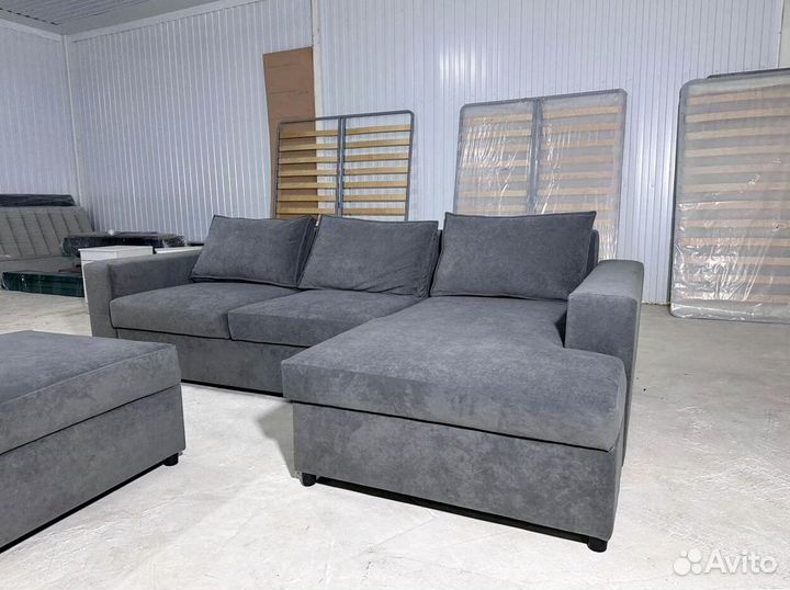 Большой угловой диван на заказ