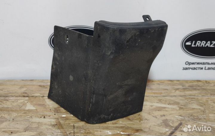 Молдинг переднего левого крыла Sport L320 05-13