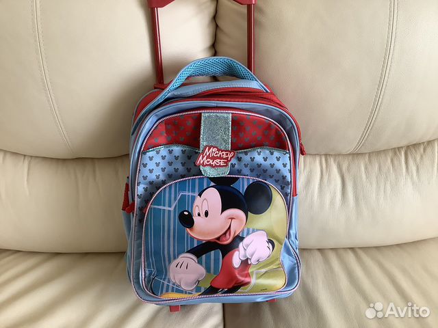 Ранец на колесах