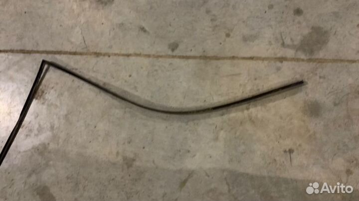 Уплотнитель заднего стекла Toyota Camry V50 V55