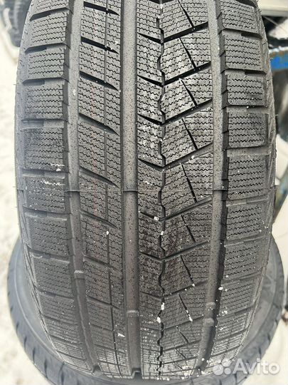 Fronway IcePower 868 275/45 R20 110H