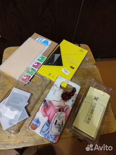 Чехлы и стекла на poco х3 новые