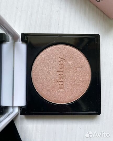 Хайлайтер Sisley Le Phyto-blush