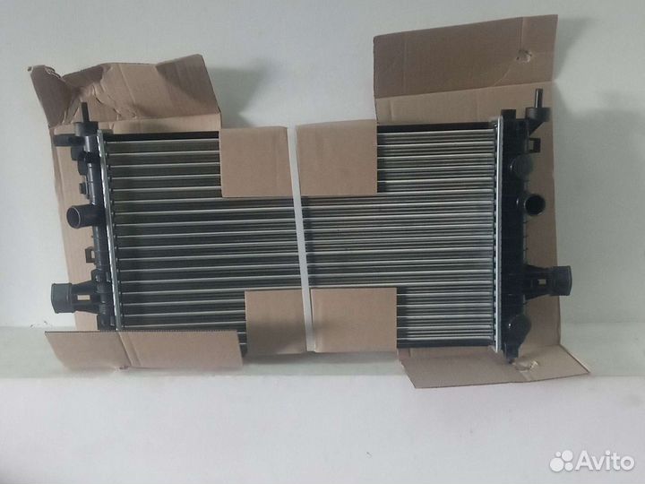 Радиатор двс opel astra H / zafira B 2004-2010