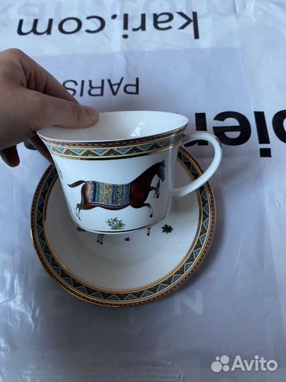 Чашка с блюдцем