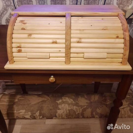 Хлебница деревянная