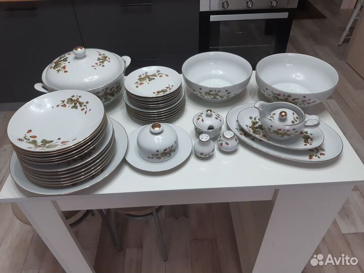 Столовый сервиз на 6 персон немецкий фарфор