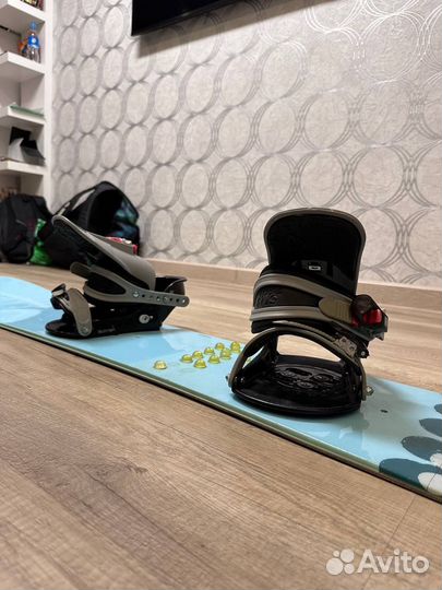 Сноуборд Burton с креплениями