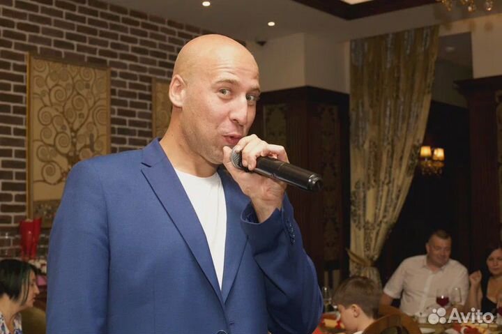 Ведущий на свадьбу Москва